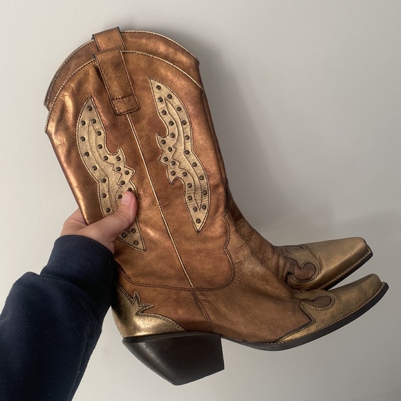 BCBGeneration Shoes - Bronze Gold Cowboy Cowgirl Boots BCBGIRLS Metallic